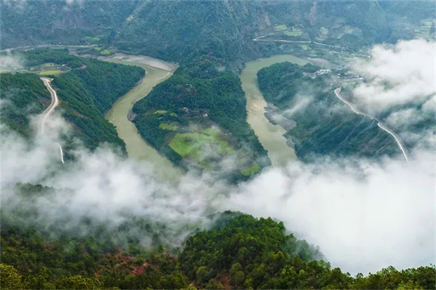 云南旅游,云南旅行社,云南團建公司,云南策劃公司,云南會議會展,怒江旅游,怒江旅行社,怒江團建公司,怒江策劃公司,怒江會議會展：山河壯歌，怒江的水墨丹青